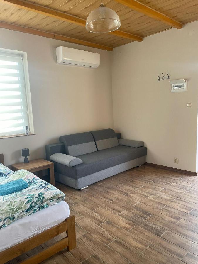Brzoskwiniowy Domek Ustrzyki Dolne Εξωτερικό φωτογραφία